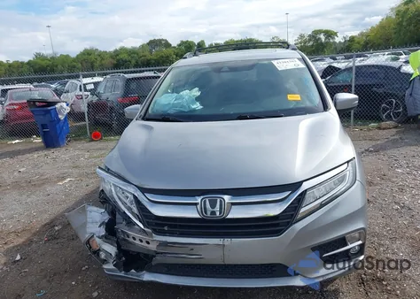 2018 Honda Odyssey Touring из США, поврежденный, VIN 5FNRL6H85JB078109